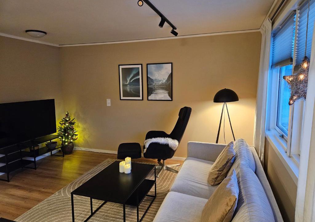 Tromso Apartment | 1 bedroom apt with parking
