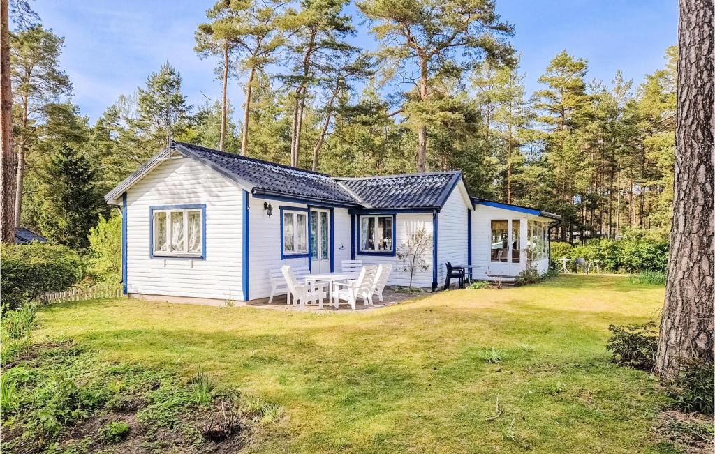 Aahus House | 1 Bedroom Cozy Home In Åhus