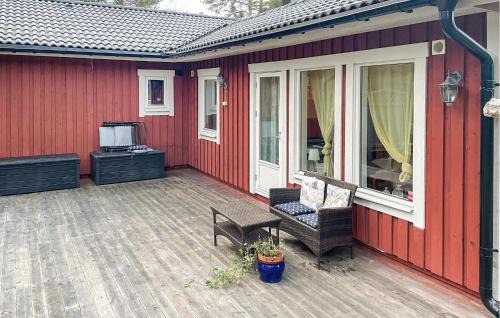 Blido House | 1 Bedroom Lovely Apartment In Blidö