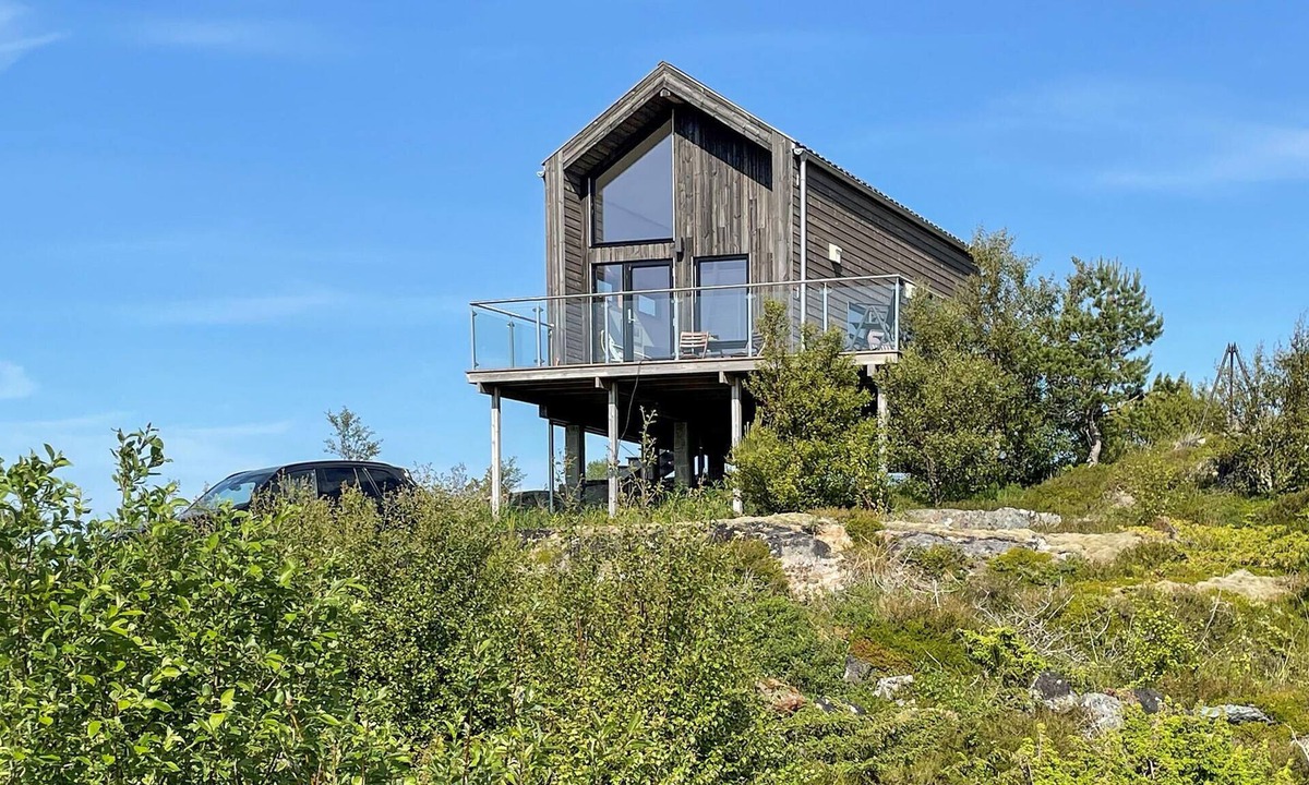 Bjugn House | 1 bedroom lovely home in Lysøysundet