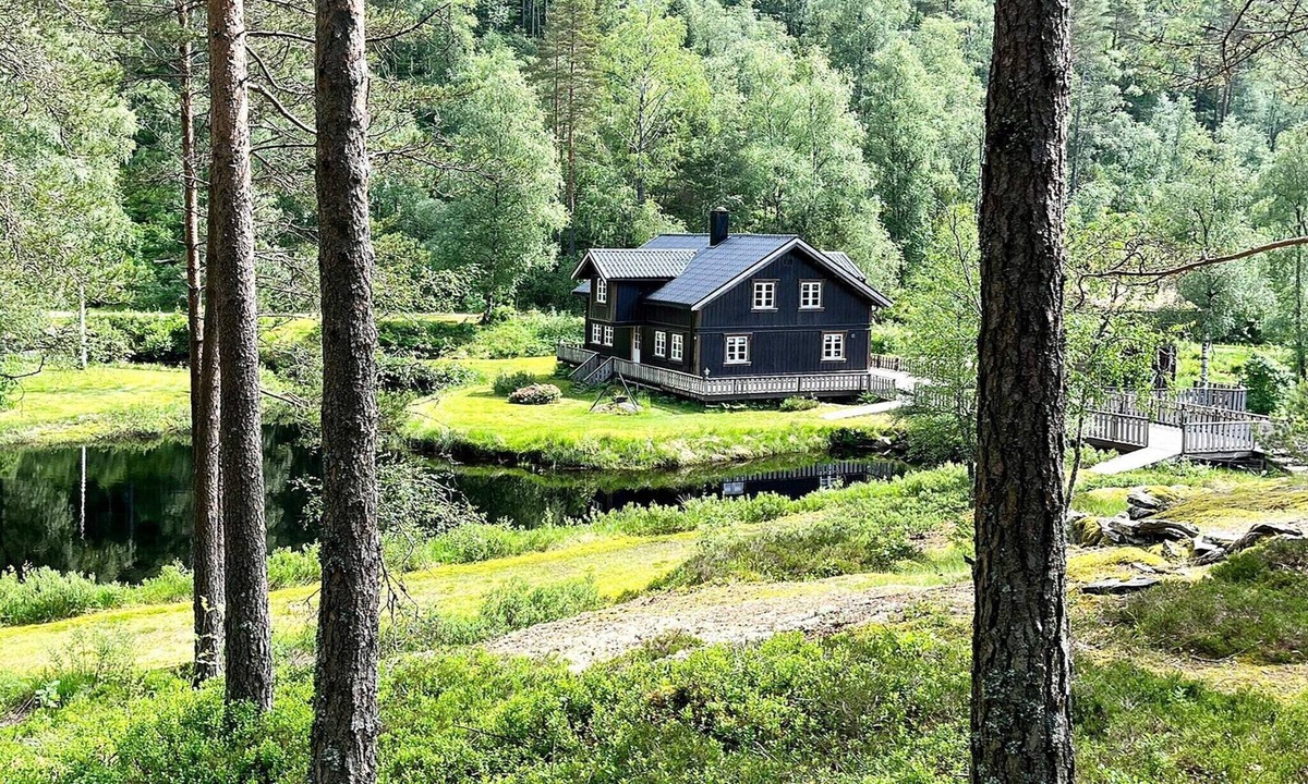 Kvinesdal House | 10 person holiday home in KVINESDAL