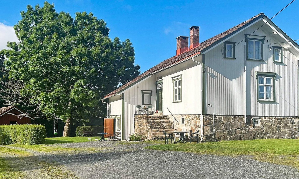 Tvedestrand House | 10 person holiday home in TVEDESTRAND