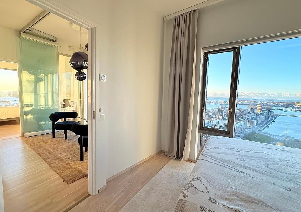 Kallio Apartment | 100m2 Luxury Skyscraper Apartment with Amazing view over Helsinki
