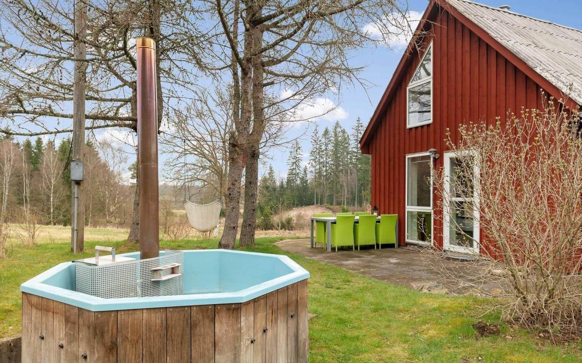 Roke House | 105 m² House ∙ 3 bedrooms ∙ 7 guests