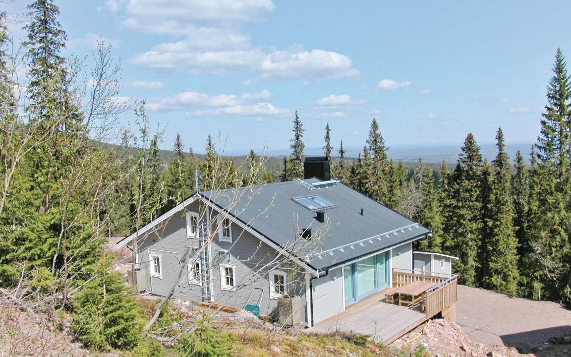 Salen House | 121 m² Maisonette ∙ 5 bedrooms ∙ 10 guests
