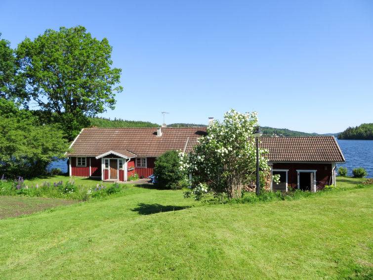 Granna House | 130 m² House ∙ 2 bedrooms ∙ 5 guests