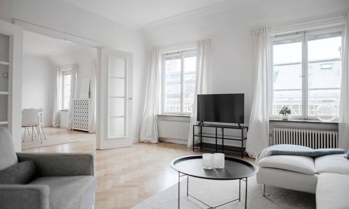 Ostermalm Apartment | 130 SQM Top floor apartment in Östermalm