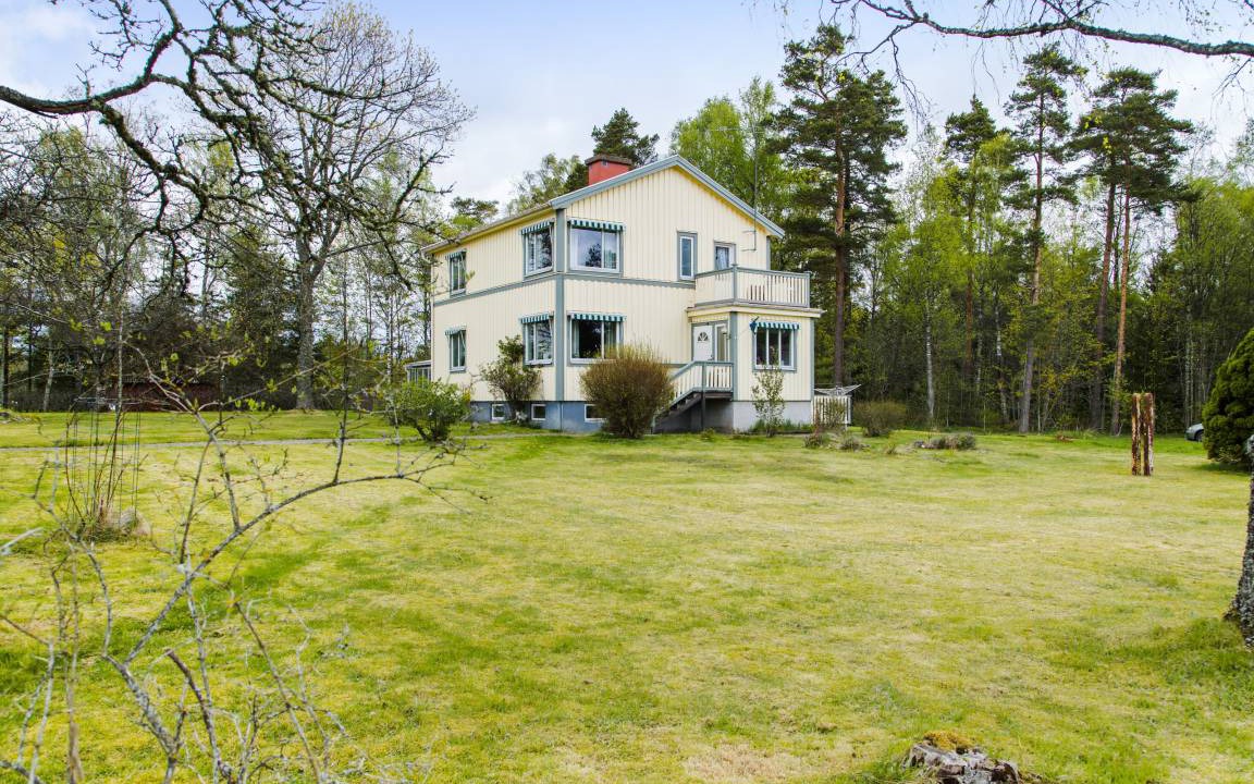 Byholma House | 158 m² House ∙ 3 bedrooms ∙ 8 guests