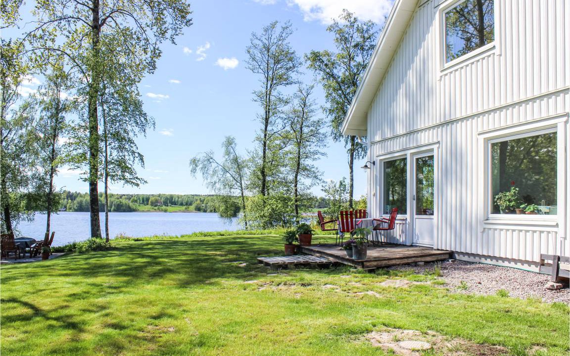 Orebro County House | 160 m² House ∙ 3 bedrooms ∙ 4 guests