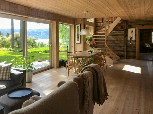 Bygland House | 17Th-Century Cabin With Garden By Byglandsfjord