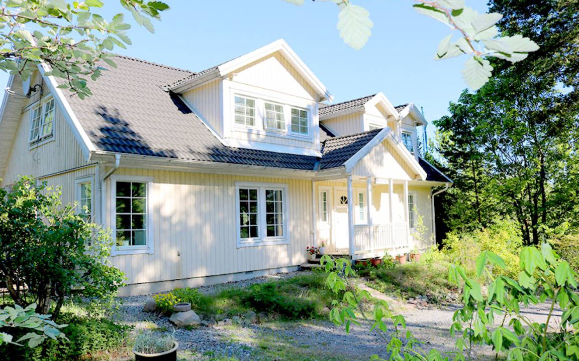 Stenhamra House | 185 m² House ∙ 4 bedrooms ∙ 14 guests