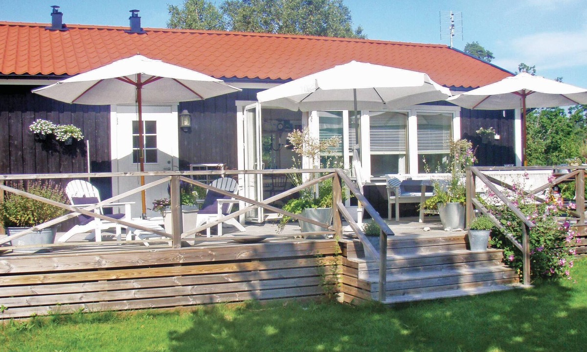 Larbro House | 2 bedroom amazing home in Lärbro