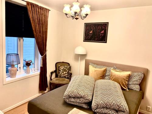 Alesund Apartment | 2 bedroom apartment historical downtown by the sea