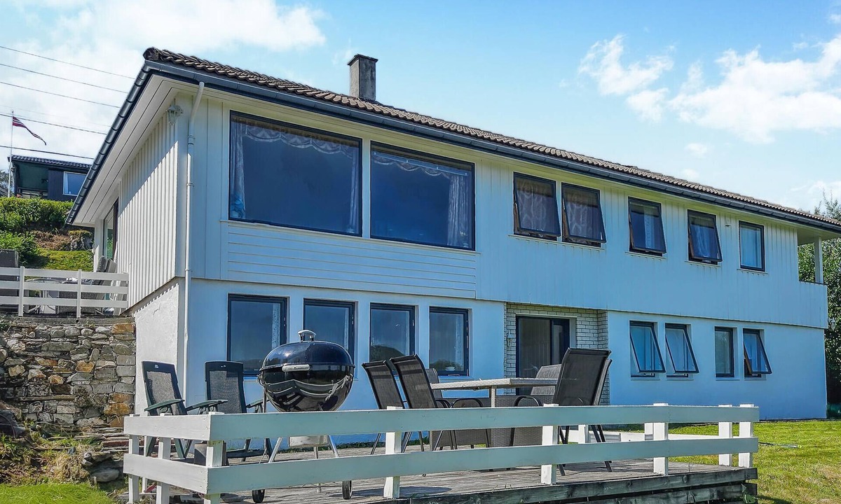 Sveio Apartment | 2 bedroom awesome apartment in Sveio