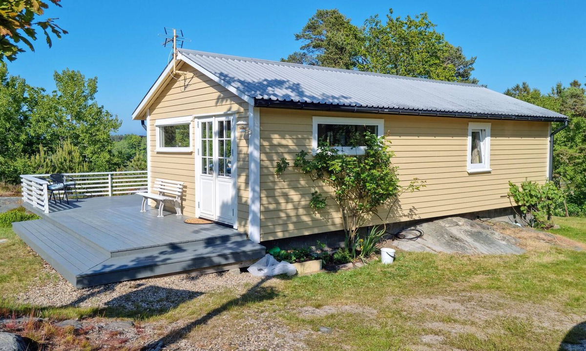 Lillesand House | 2 bedroom cozy home in Brekkestø