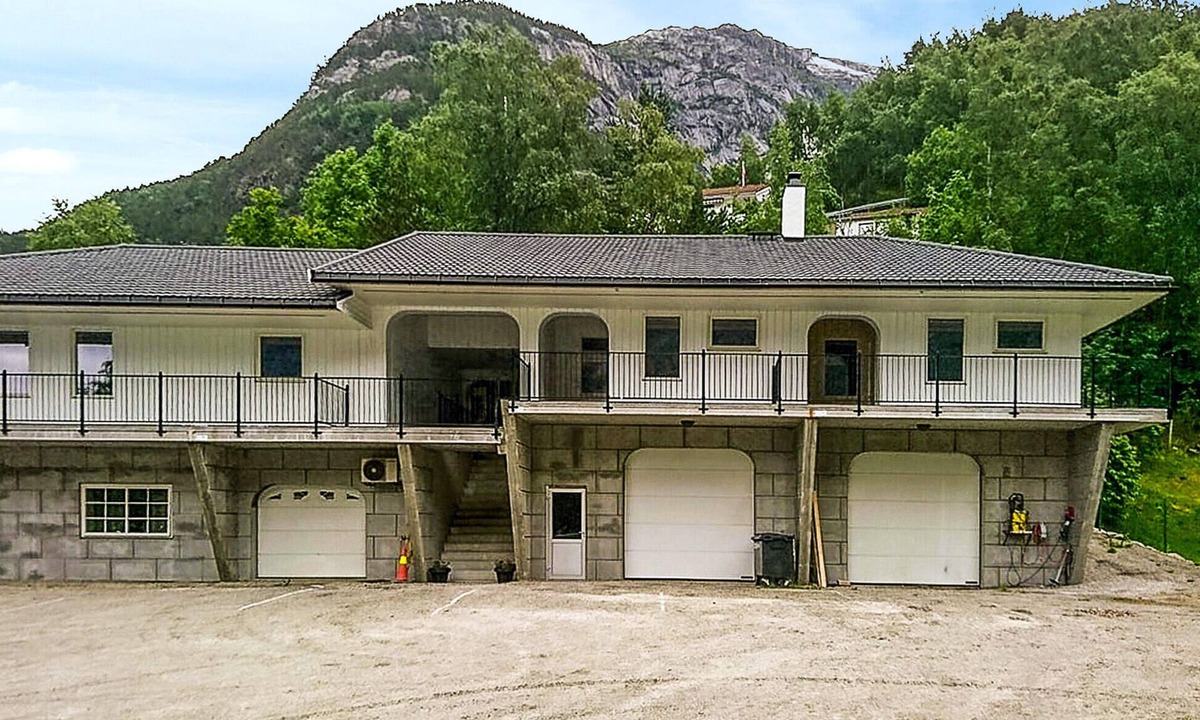 Eidfjord Apartment | 2 bedroom lovely apartment in Eidfjord