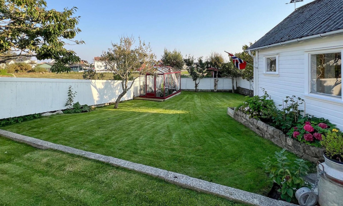 Borhaug House | 2 bedroom lovely home in Borhaug