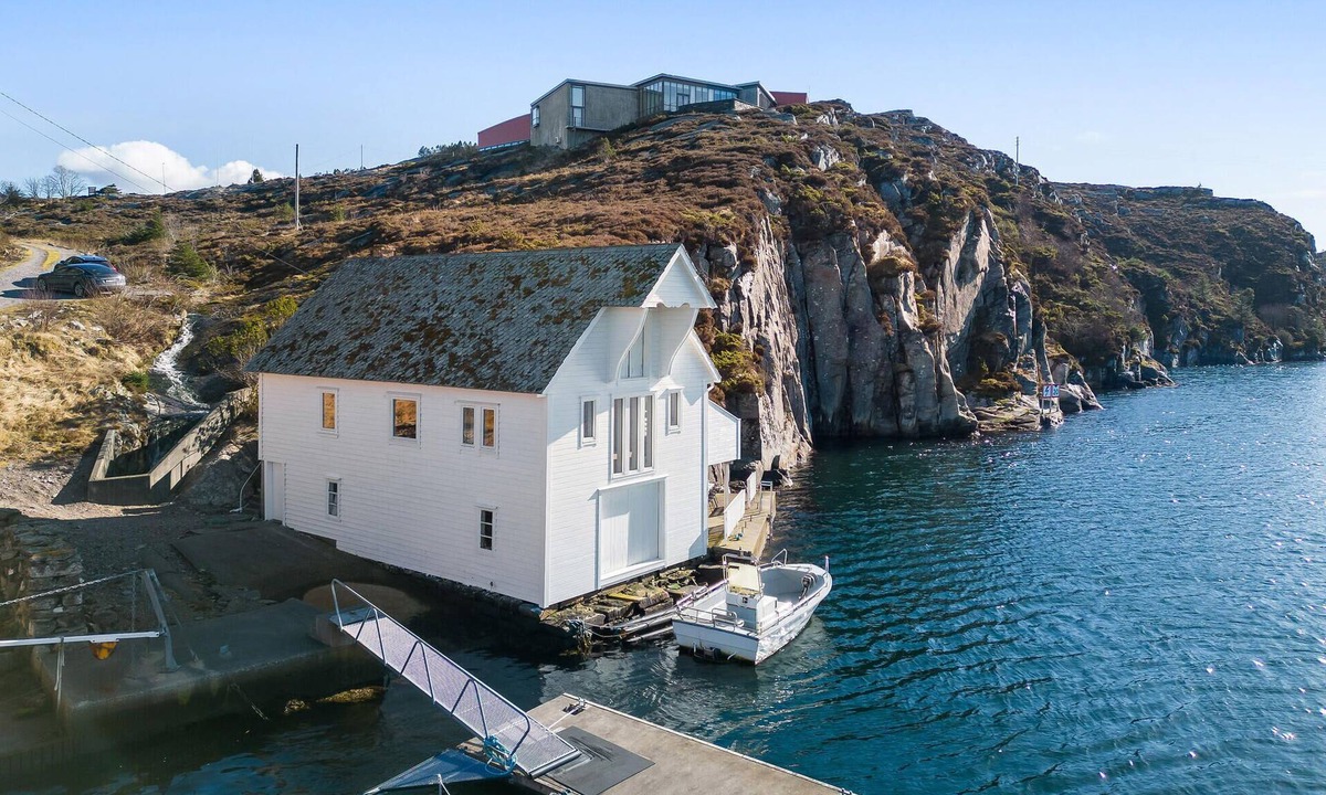 Tælavag House | 2 bedroom lovely home in Telavåg