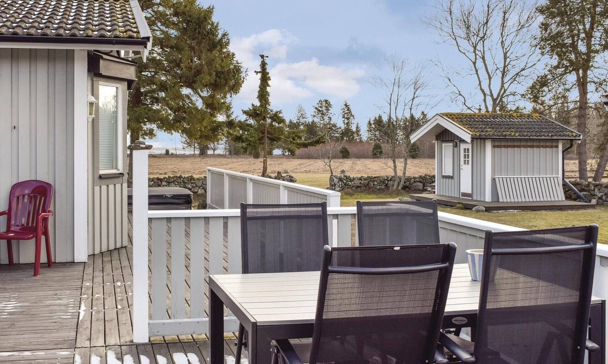 Hagaby House | 2 bedroom nice home in Löttorp