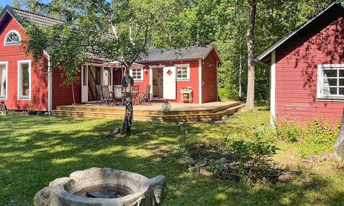 Tofta House | 2 bedroom pet friendly home in Gotlands Tofta