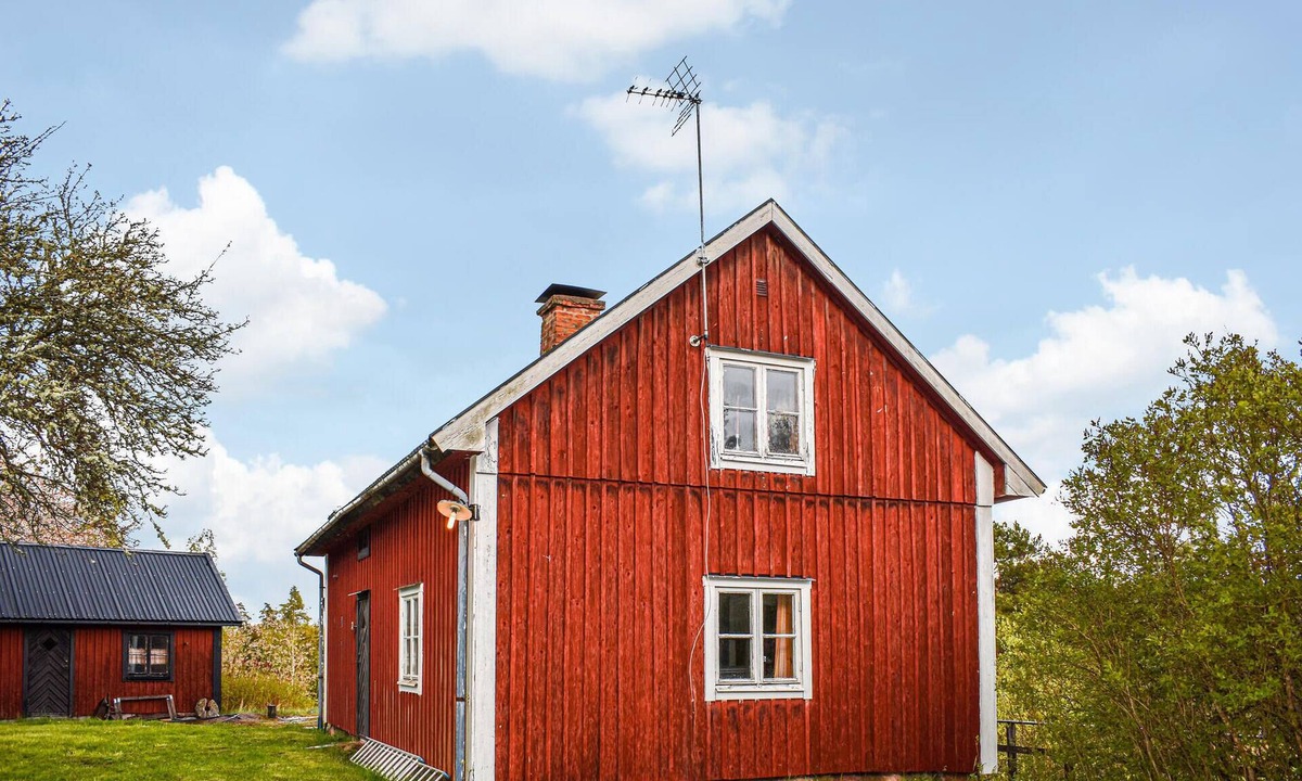 Odeshog Municipality House | 2 bedroom stunning home in ödeshög