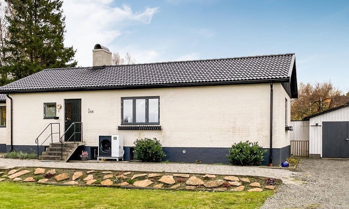 Listarum House | 2 bedroom stunning home in Gärsnäs