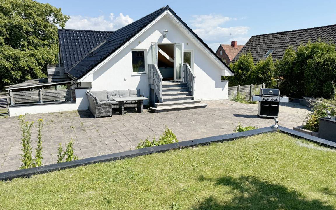 Halmstad House | 220 m² House ∙ 5 bedrooms ∙ 12 guests