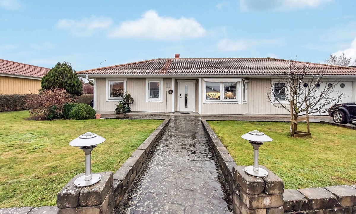 Halmstad House | 3 bedroom amazing home in Halmstad