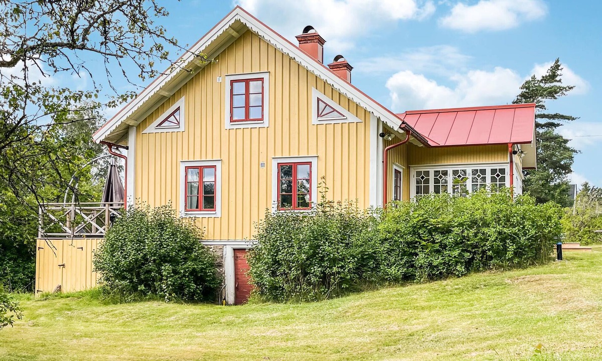 Lessebo Municipality House | 3 bedroom amazing home in Transjö