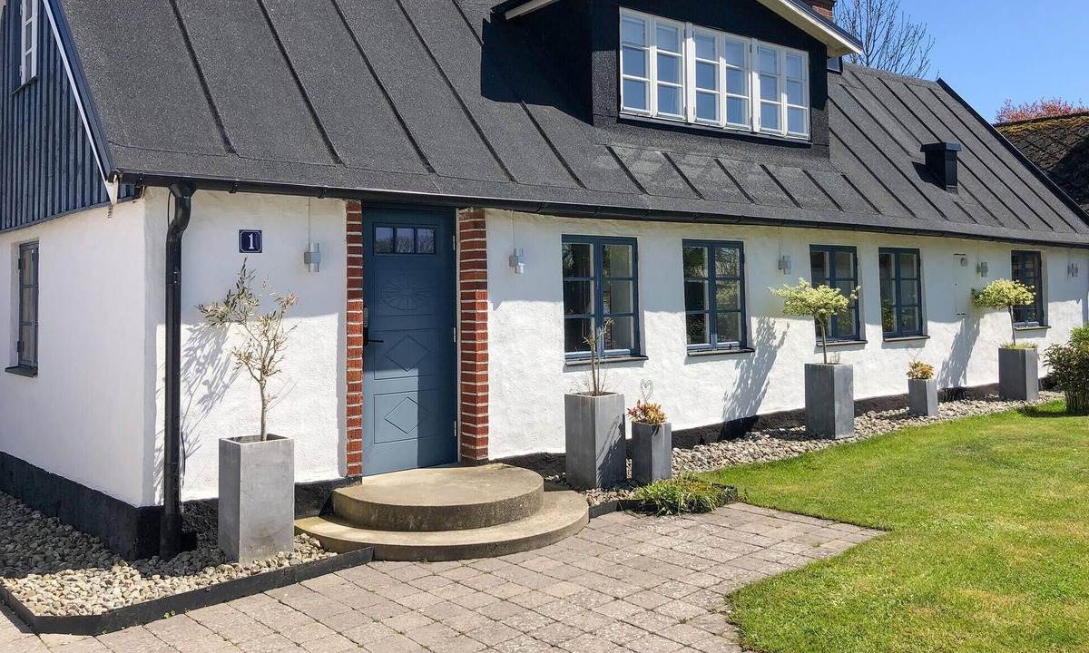 Simris House | 3 bedroom awesome home in Simrishamn