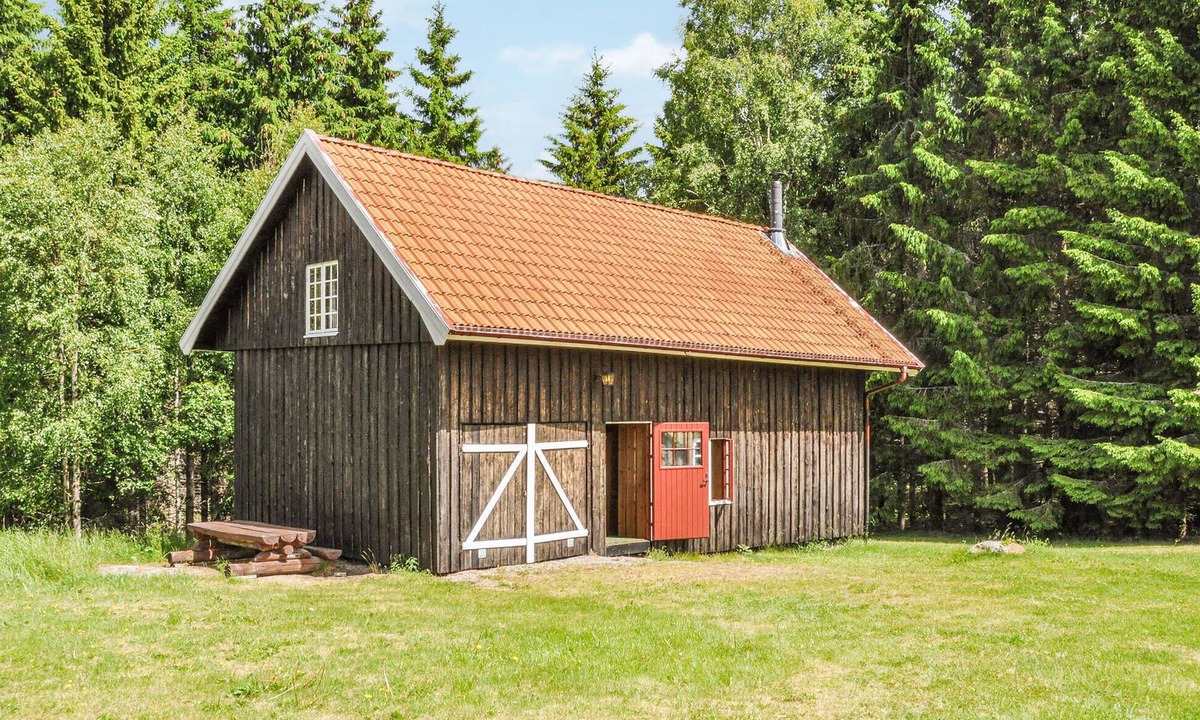 Arjang House | 3 bedroom awesome home in årjäng