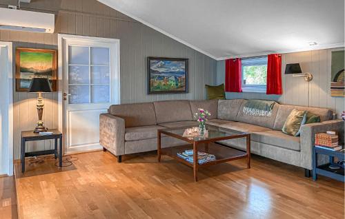 Melhus House | 3 Bedroom Awesome Home In Korsvegen