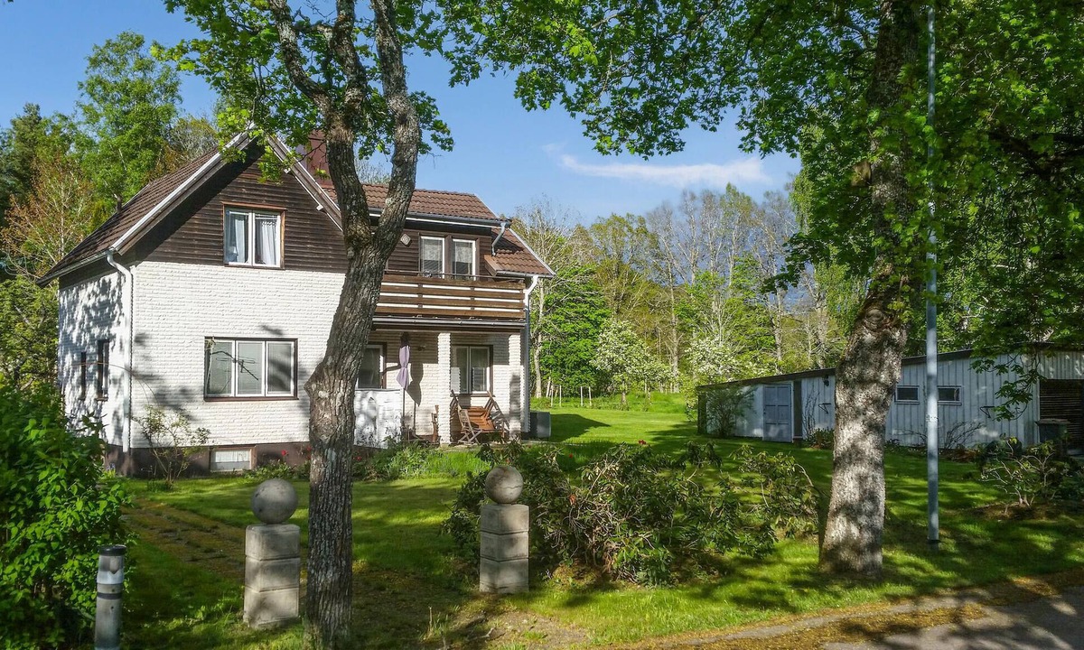 Jenny House | 3 bedroom beach front home in Västervik
