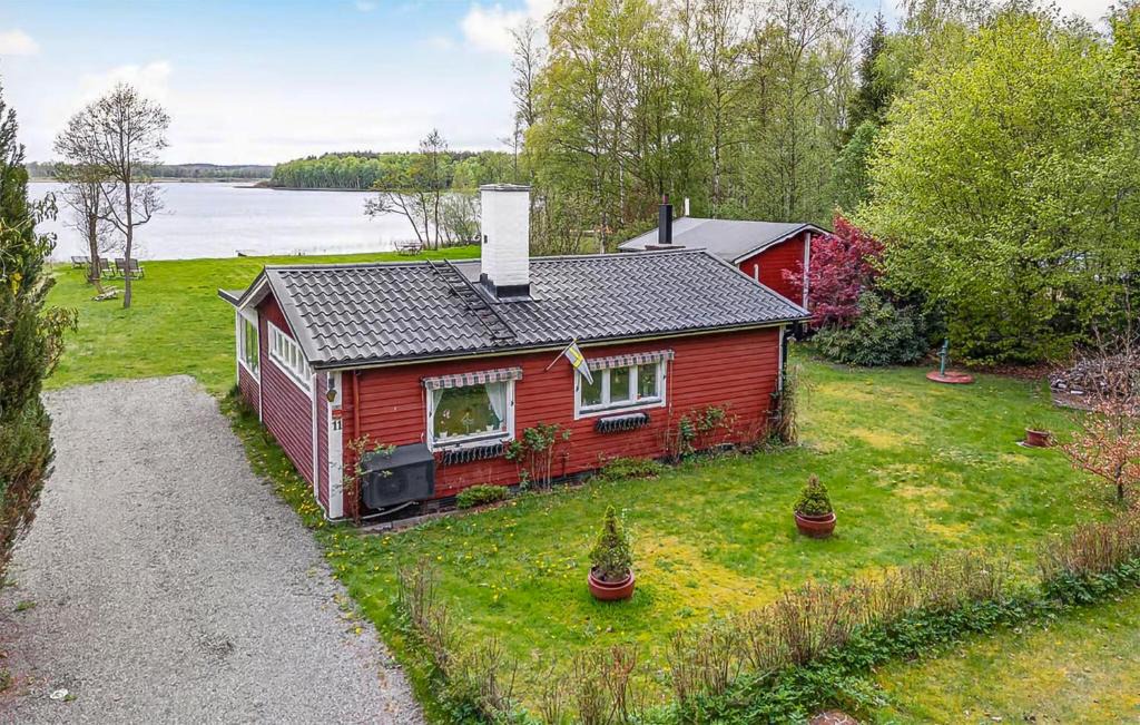 Ljungbyhed House | 3 Bedroom Beautiful Home In Ljungbyhed