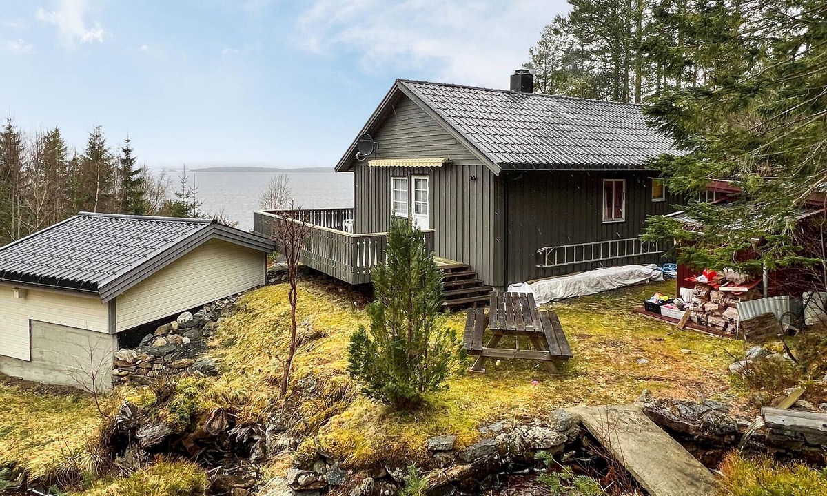 Molde House | 3 bedroom beautiful home in Sekken