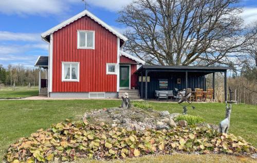 Broaryd House | 3 Bedroom Cozy Home In Broaryd