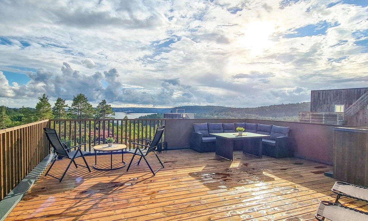 Risor House | 3 bedroom cozy home in Søndeled