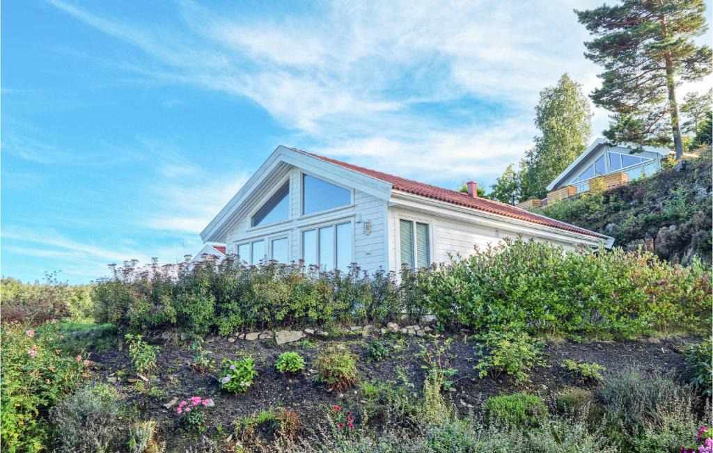 Tvedestrand House | 3 Bedroom Cozy Home In Tvedestrand