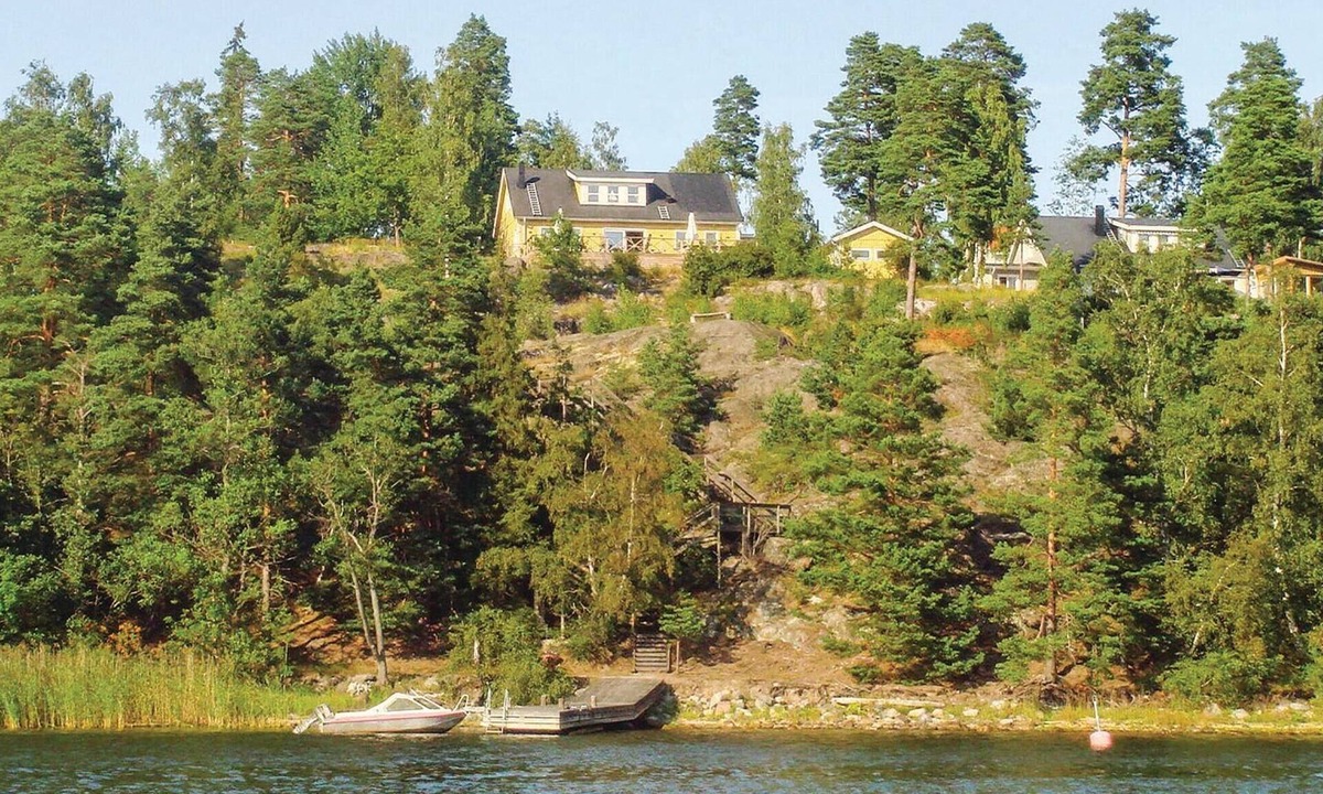Tynningo House | 3 bedroom lovely home in Vaxholm