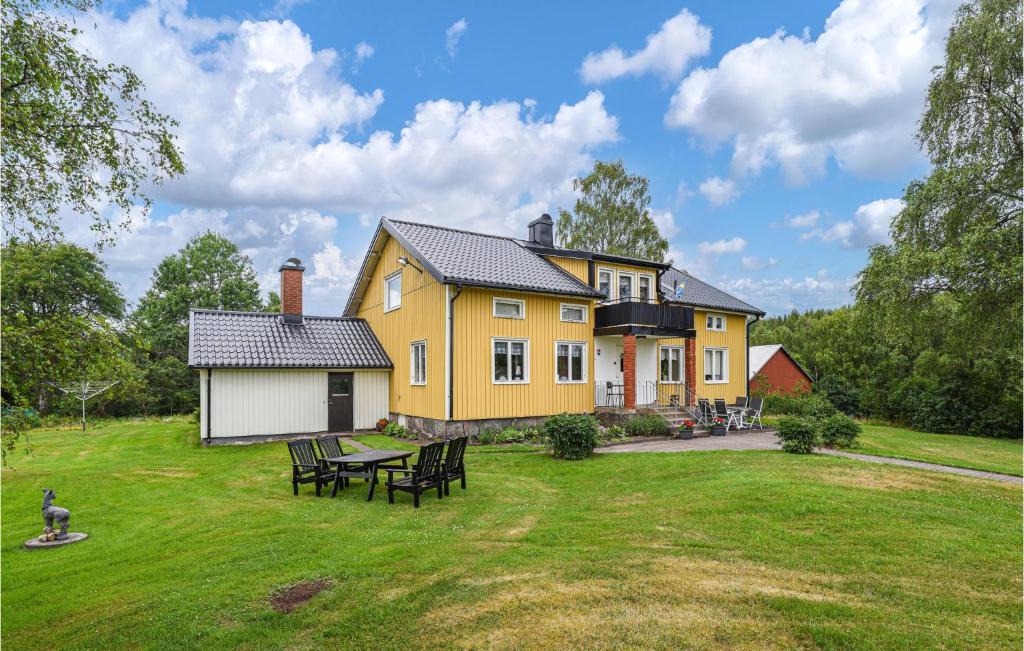 Kalv House | 3 Bedroom Nice Home In Kalv
