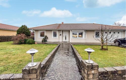 Halmstad House | 3 Bedroom Pet Friendly Home In Halmstad