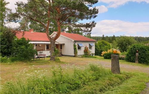 Saffle House | 3 Bedroom Pet Friendly Home In Säffle