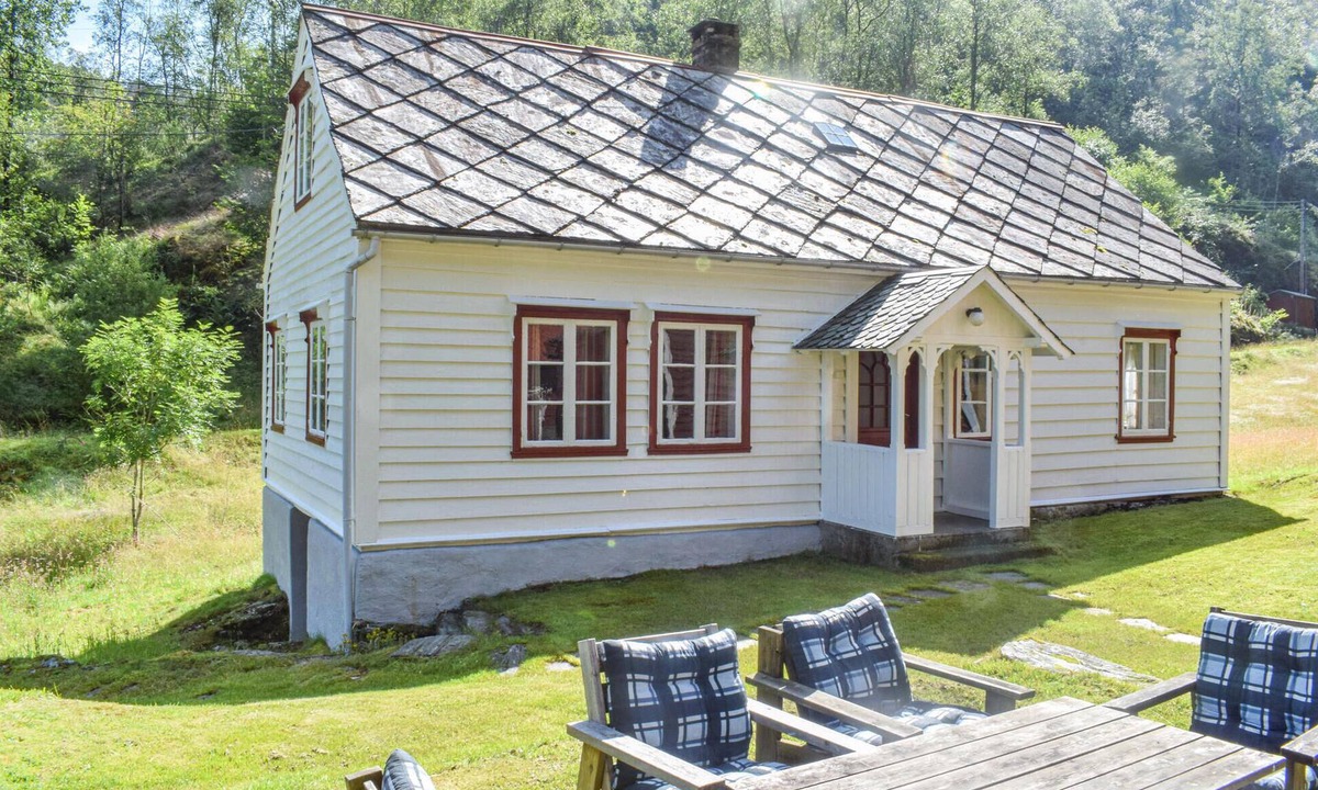 Fusa House | 3 bedroom stunning home in Nordtveitgrend