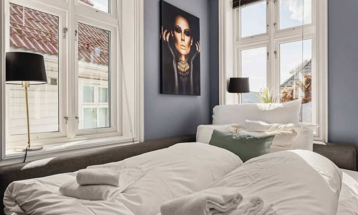 Bergenhus Apartment | 300 m to Bryggen Floyen - Renovated 2023