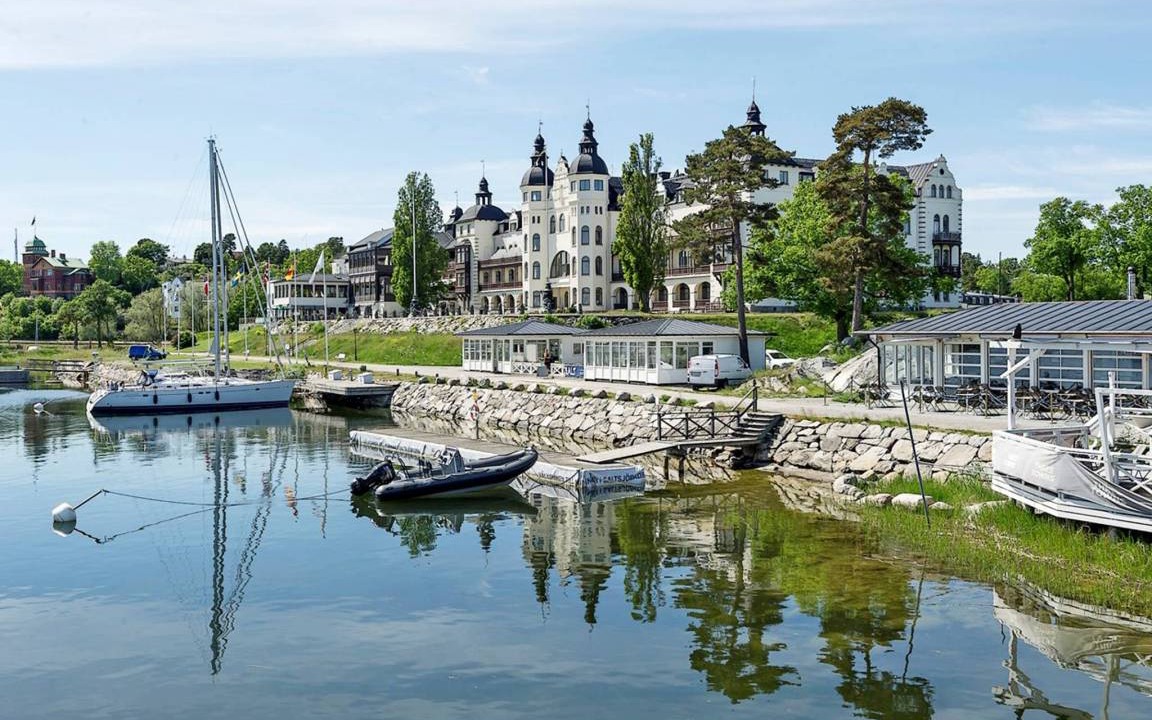 Nacka Municipality House | 300 m² House ∙ 6 bedrooms ∙ 6 guests