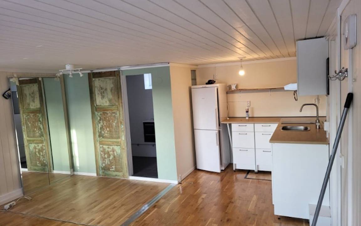 Spanga - Tensta House | 33 m² House ∙ 2 guests