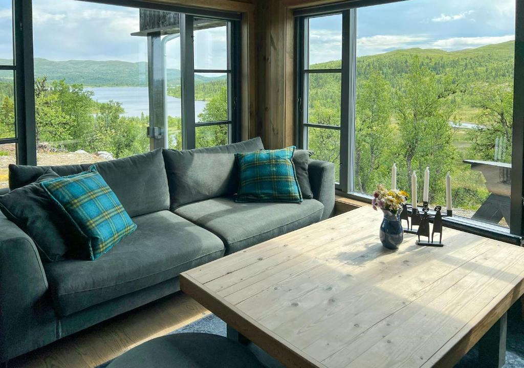 Nore og Uvdal House | 360-degree views from a mountain top in Numedal