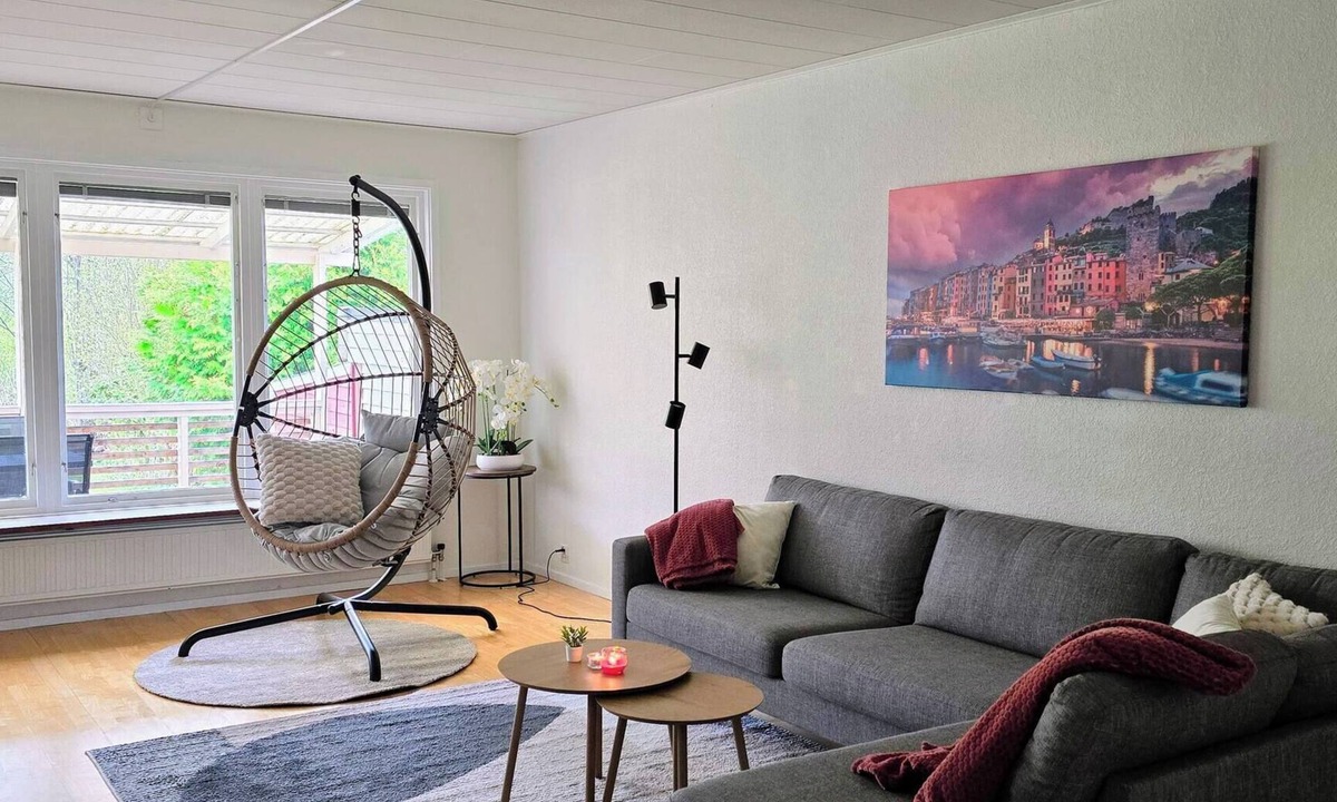 Otterbacken House | 3BR Home Near Lake Vänern – Covered Deck & BBQ