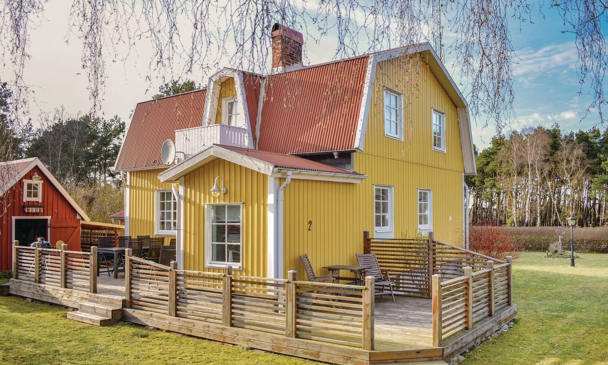 Hallevik House | 4 bedroom accommodation in Sölvesborg