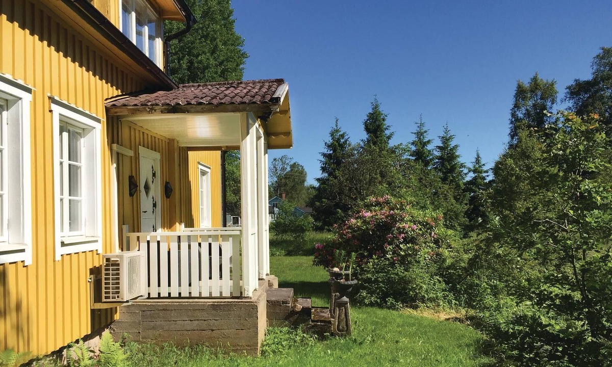 Markaryd House | 4 bedroom accommodation in Markaryd